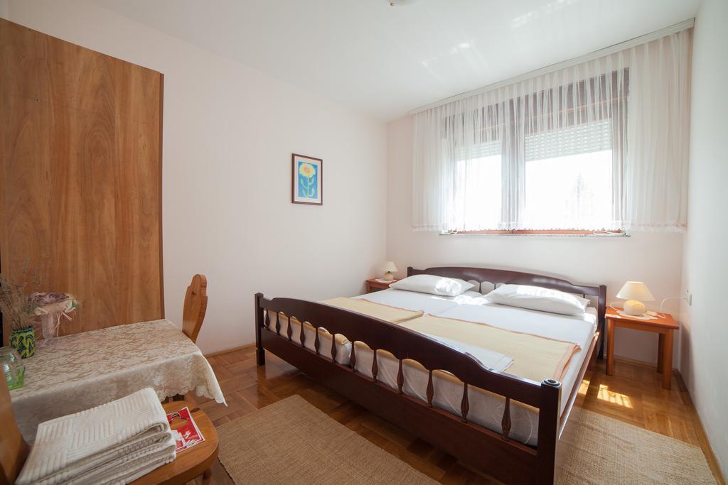 Guest House Hodak Rakovica Kültér fotó